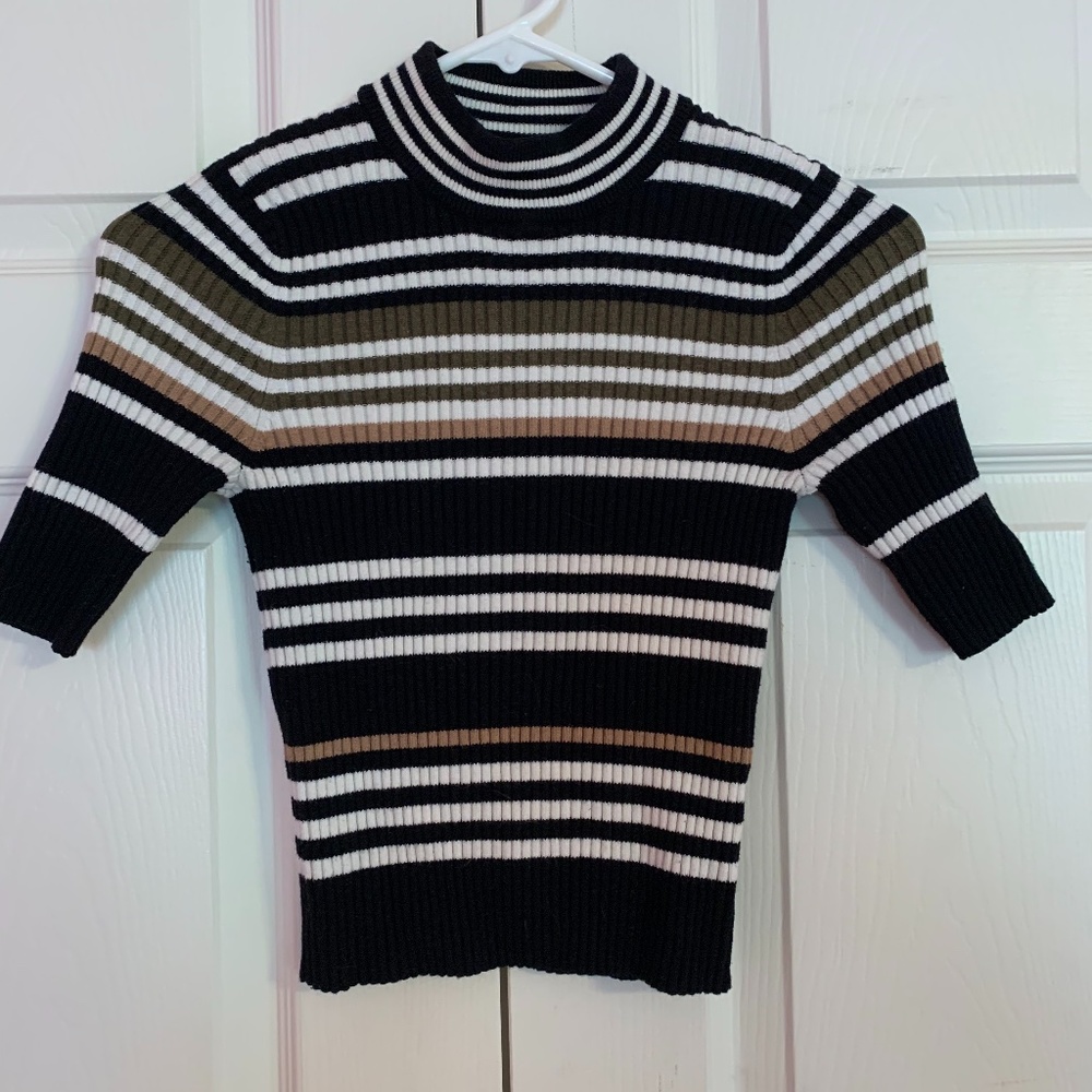 Cute Crop Top Stripped Sweater